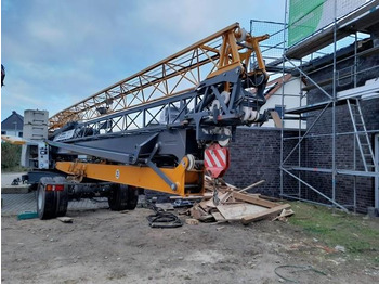 Grue à tour LIEBHERR