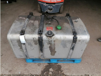 Réservoir de carburant pour Camion Scania Kütusepaak 500L 1517307: photos 5