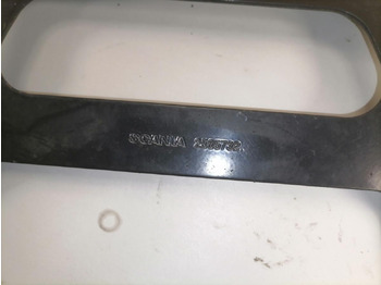 Pièce universelle pour Camion Scania Mudguard bracket 2585732: photos 3