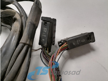 Boîte de vitesse et pièces pour Camion Scania gearbox cable 1421299: photos 2