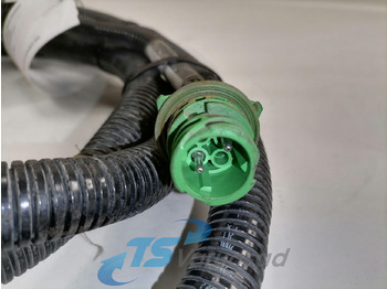 Système de carburant pour Camion Volvo Ad Blue cable 21243131: photos 3