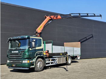 Camion grue SCANIA P 320