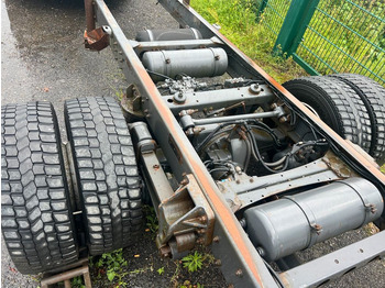 Camion à rideaux coulissants DAF LF 45.220 12 to. for PARTS no engine no gearbox!: photos 2