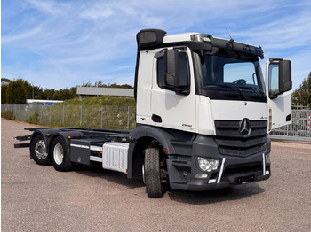 Camion citerne MERCEDES-BENZ