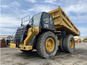 Tombereau rigide CATERPILLAR 777F