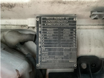 Tracteur routier Iveco S-Way 460 LNG: photos 5