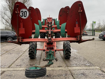 Charrue Kverneland PW-100-9 Karrenpflug 7Schar: photos 4