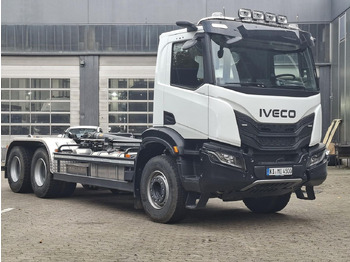 Camion benne IVECO X-WAY