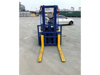 Chariot élévateur diesel Komatsu FD30: photos 2