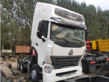 Tracteur routier Sinotruk HOWO A7 6*4 Tractor: photos 3 Tracteur routier Sinotruk HOWO A7 6*4 Tractor: photos 3