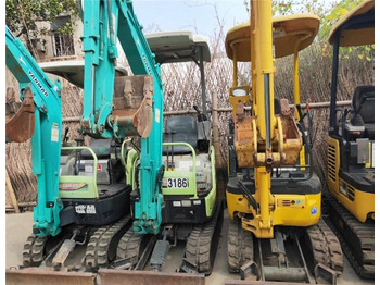 Mini pelle YANMAR VIO 17