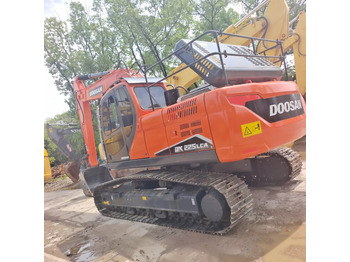 Pelle sur chenille DOOSAN DX225LCA