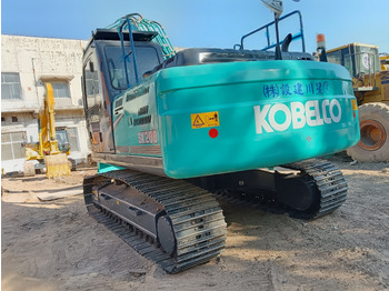 Pelle sur chenille KOBELCO