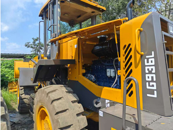 Chargeuse sur pneus DEUTZ