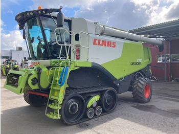 Moissonneuse-batteuse Claas Lexion 770 TT: photos 2