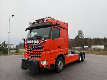 Camion ampliroll MERCEDES-BENZ Arocs