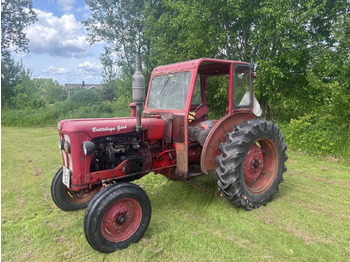 Tracteur agricole VOLVO