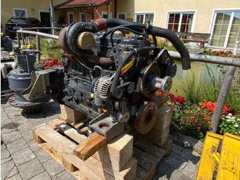 Moteur pour Engins de chantier CNH F4HE9684H aus New Holland E 305: photos 2 Moteur pour Engins de chantier CNH F4HE9684H aus New Holland E 305: photos 2