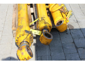 Vérin hydraulique pour Engins de chantier JCB 210 LC: photos 4