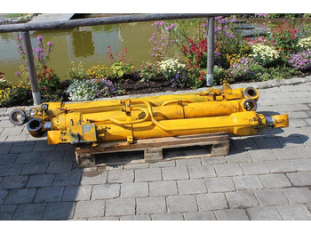 Vérin hydraulique JCB