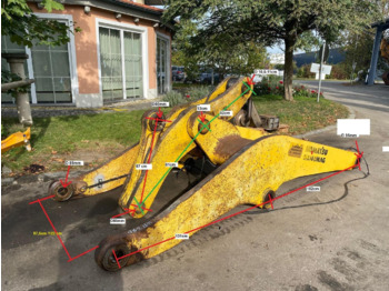 Flèche KOMATSU