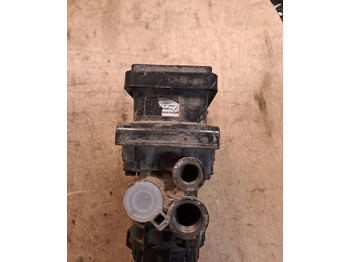 Valve de frein pour Camion Knorr-Bremse K050211 MAN: photos 2 Valve de frein pour Camion Knorr-Bremse K050211 MAN: photos 2