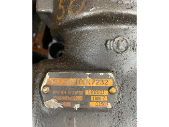 Compresseur pour Camion Knorr-Bremse MAN 51.54100.7273   MAN TGA TGX TGS truck: photos 3