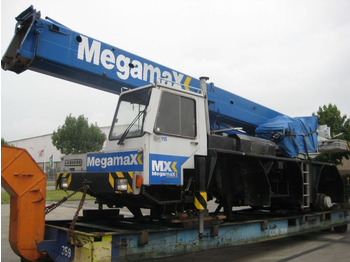 Grue mobile LIEBHERR LTM 1035
