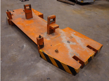 Contrepoids TEREX