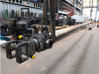 Vérin hydraulique TEREX
