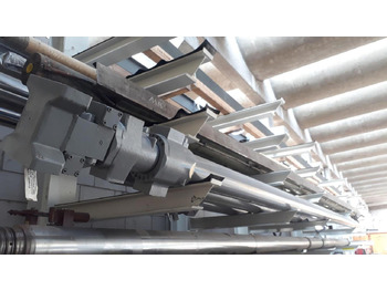 Vérin hydraulique TEREX
