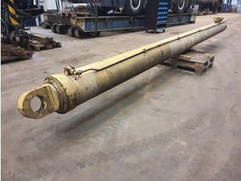 Vérin hydraulique TEREX