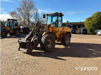 Chargeuse sur pneus VOLVO L45B