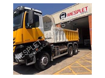 Camion benne MERCEDES-BENZ Arocs 3345