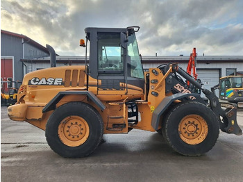 Chargeuse sur pneus Case 521D XT: photos 5