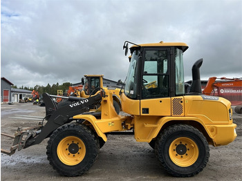 Chargeuse sur pneus VOLVO L30G