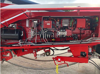 Matériel de récolte Grimme Grimme Select 200 2 Row Trailed Potato Harvester: photos 3