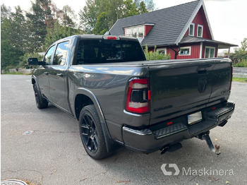 Fourgon utilitaire Pickup Dodge Ram 1500: photos 5