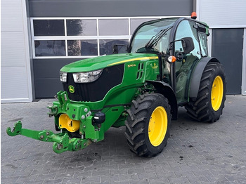 Tracteur agricole JOHN DEERE