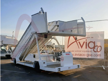 Escalier d'embarquement FMC