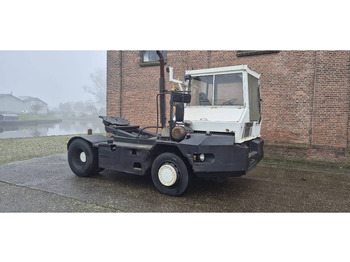 Tracteur portuaire TERBERG