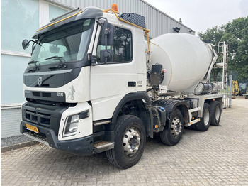 Camion malaxeur VOLVO FMX 410