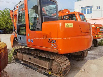 Pelle sur chenille HITACHI ZX70