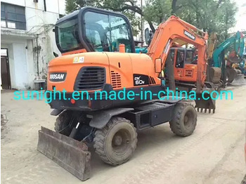 Pelle sur pneus DOOSAN DX60W