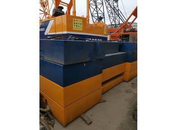 Grue sur chenilles 2005 KOBELCO 7150: photos 4