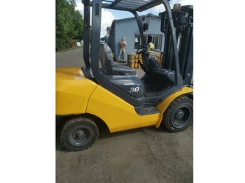Chariot élévateur 2021 Komatsu FD30-17: photos 2