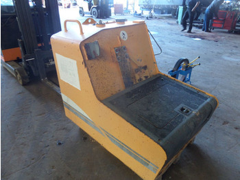 Réservoir de carburant LIEBHERR