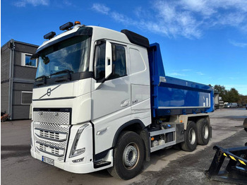 Camion benne VOLVO FH 540