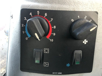 Reach stacker KONECRANES SMV4531 TB5: photos 4 Reach stacker KONECRANES SMV4531 TB5: photos 4