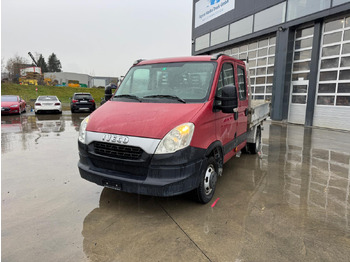 Utilitaire benne, Utilitaire double cabine IVECO 35C15 Daily 4x2: photos 2